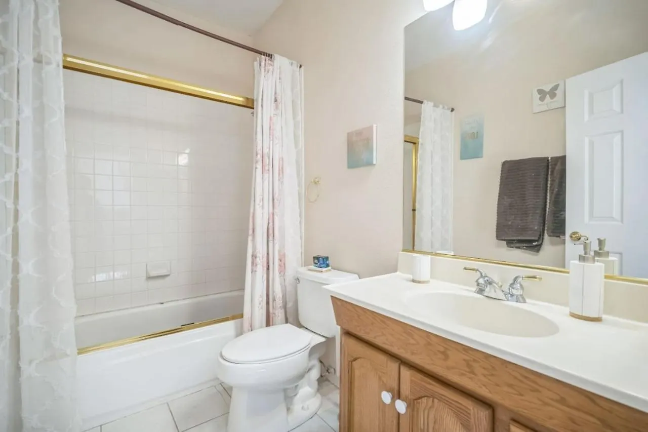 466 Massive 5 Bedroom Close To The Strip Las Vegas Semesterbostad