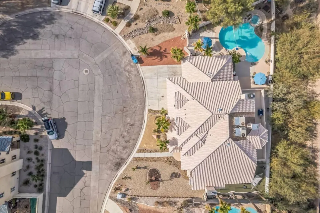 466 Massive 5 Bedroom Close To The Strip Las Vegas