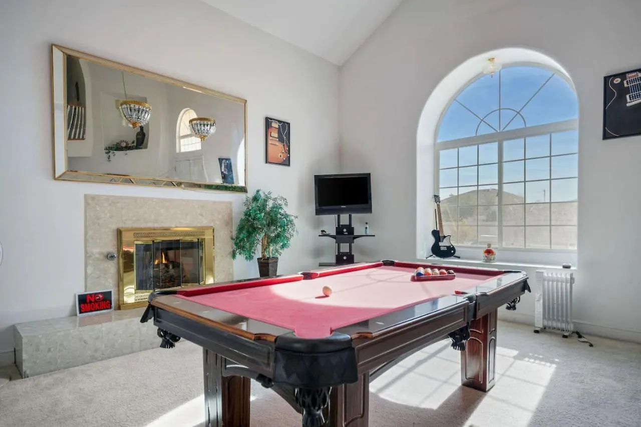 466 Massive 5 Bedroom Close To The Strip Las Vegas